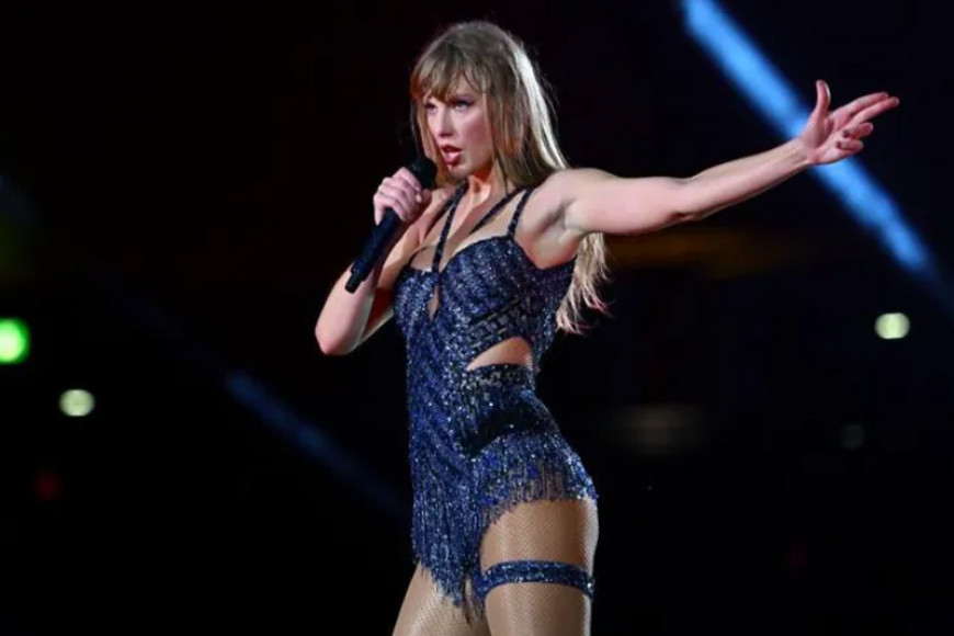 Taylor Swift endorses &#039;warrior&#039; Kamala Harris for president