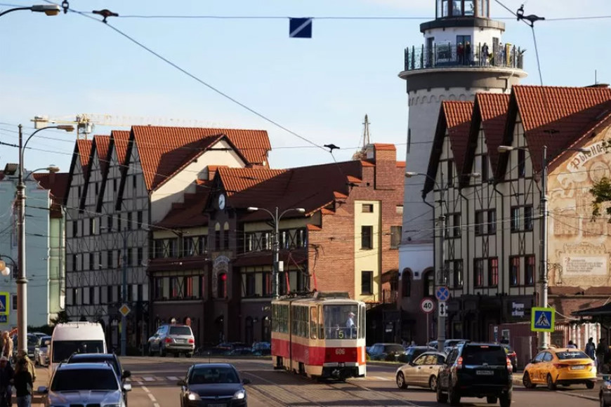 Kaliningrad: Russia fury as Poland body recommends renaming exclave