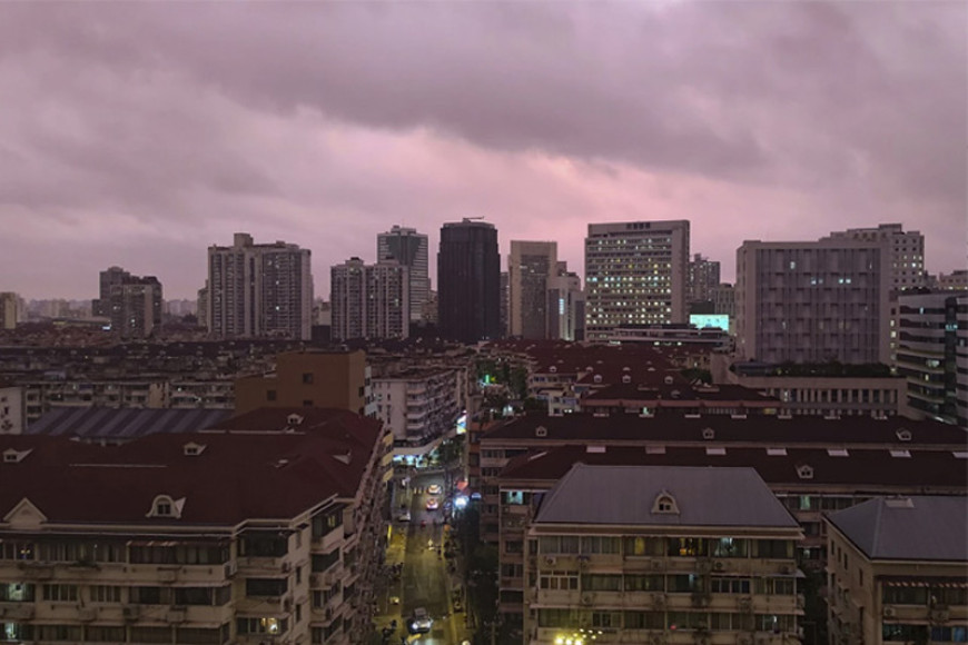 Typhoon hits Shanghai with 94-mph winds after 400,000 people were evacuated