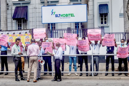 Sri Lanka Telecom faces another obstacle instigated by trade unions