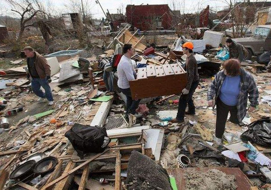 Mississippi storm kills 26 in US state