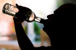 Sri Lanka alcohol taxes pushing consumers into illicit liquor. drugs: DCSL chief