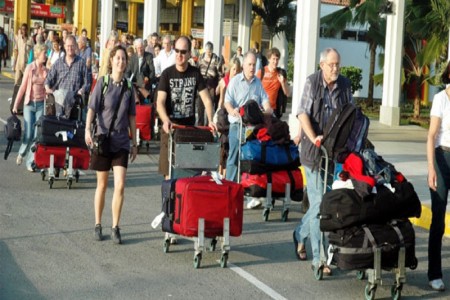 Tourist arrivals to Sri Lanka increases over 26,000 in the first week of February