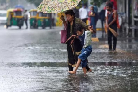 Advisory for heavy rain warning issued for eight districts