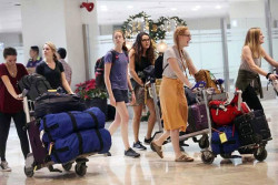 Tourist arrivals to Sri Lanka crossed the 75,000 mark in 20 days of Sep